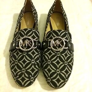 Michael Kors New Slip Ons, 6M,  Blk/Gray